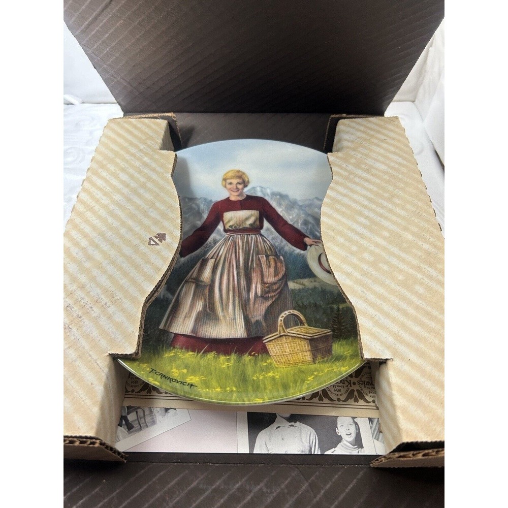 Vintage 1986 Edwin M. Knowles Collector's Plate The Sound of Music Pristine Cond